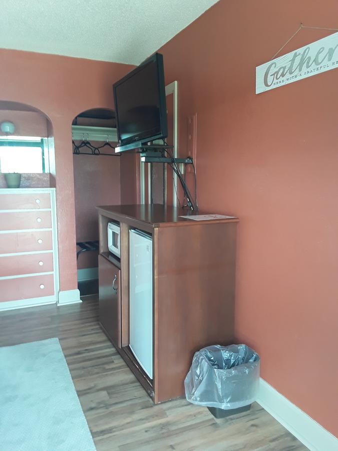 Eddy'S Motel Butte ภายนอก รูปภาพ
