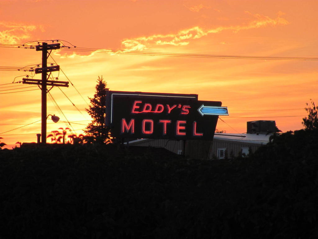 Eddy'S Motel Butte ภายนอก รูปภาพ